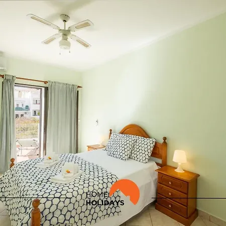 #043 Hassan Flat By Holidays Διαμέρισμα *